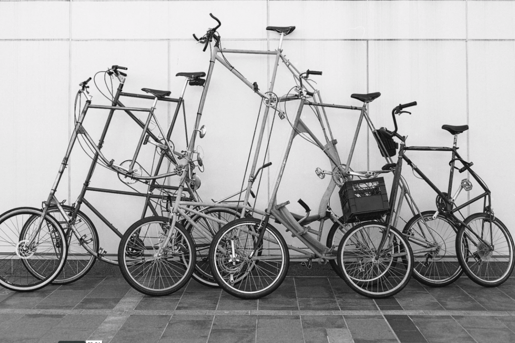 Pakkende korte film van fanatieke fietsgekken
